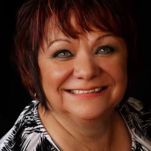 Meet your Posher, Lynnell